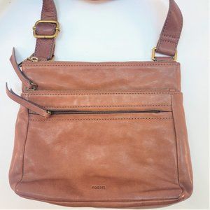 Fossil Beautiful Leather Purse Handbag